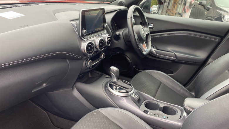 Nissan Juke 1.6 Hybrid N-Connecta 5dr Auto Hybrid Hatchback